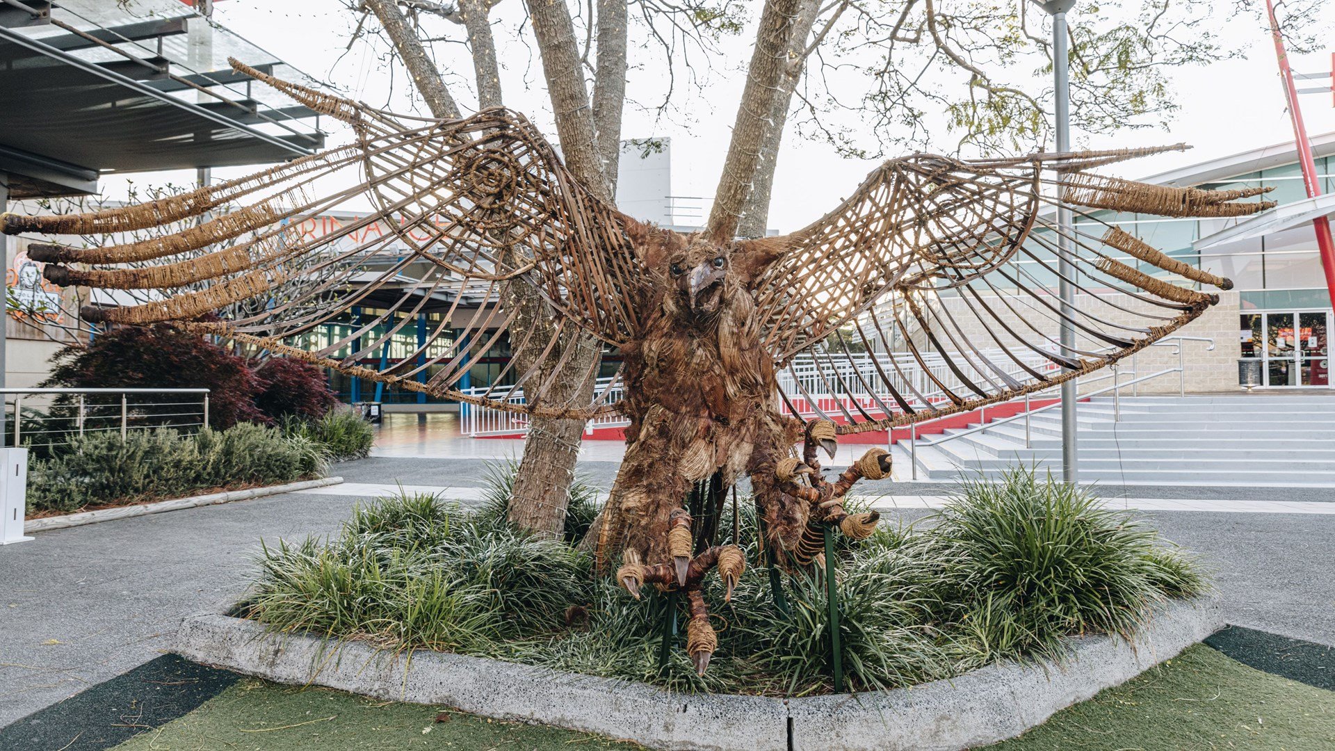 erina-fair-shopping-centre-sculpture-mural-001.jpeg